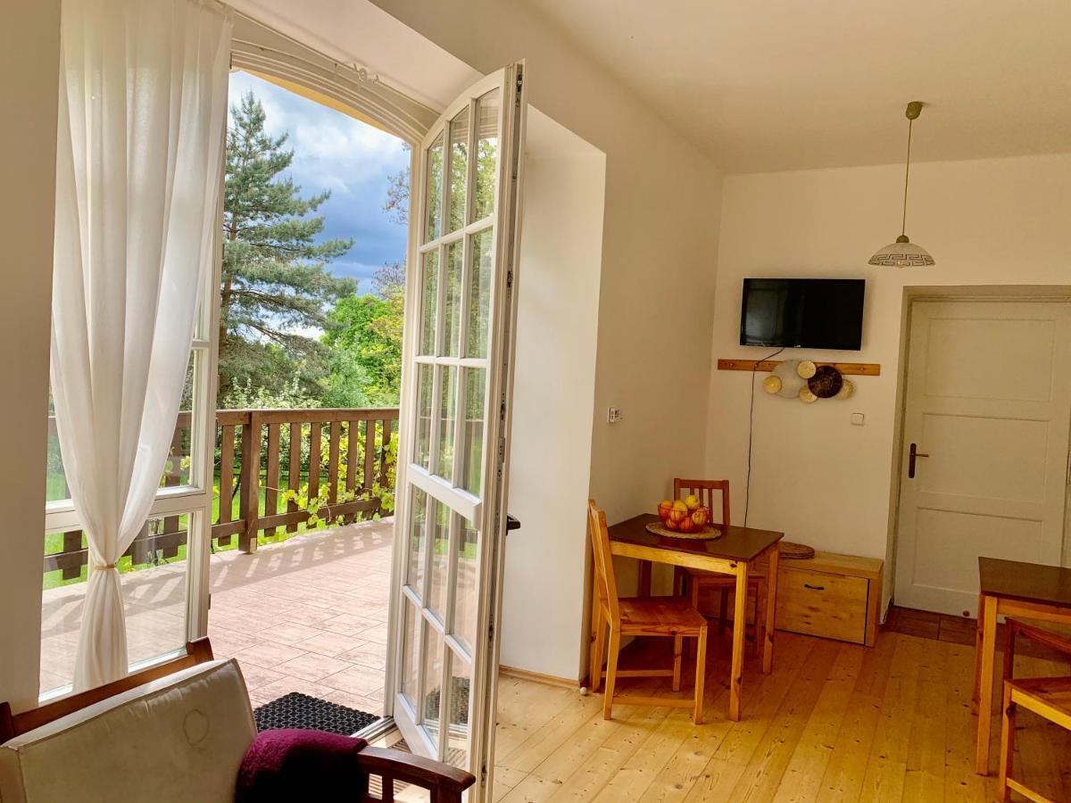 Penzion Pod Kalvárií Hotel Úštěk Kültér fotó
