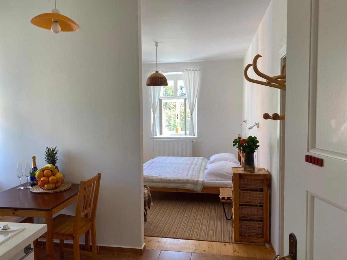 Penzion Pod Kalvárií Hotel Úštěk Kültér fotó
